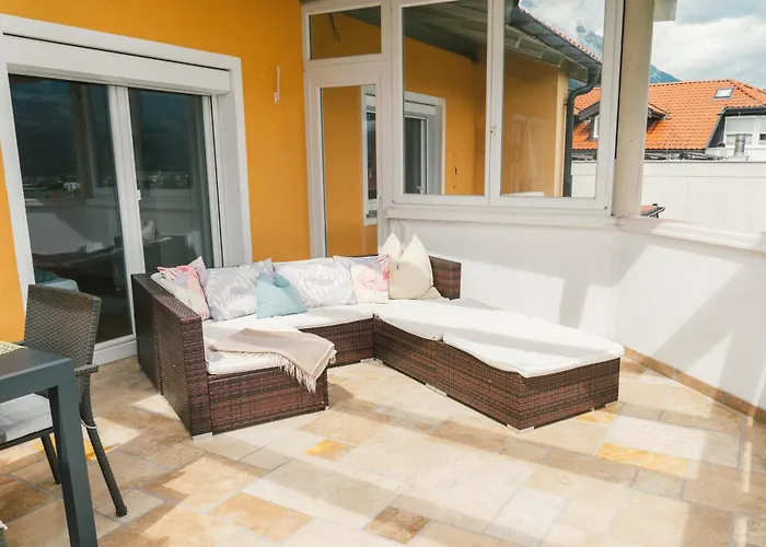 Relax In Apartment *